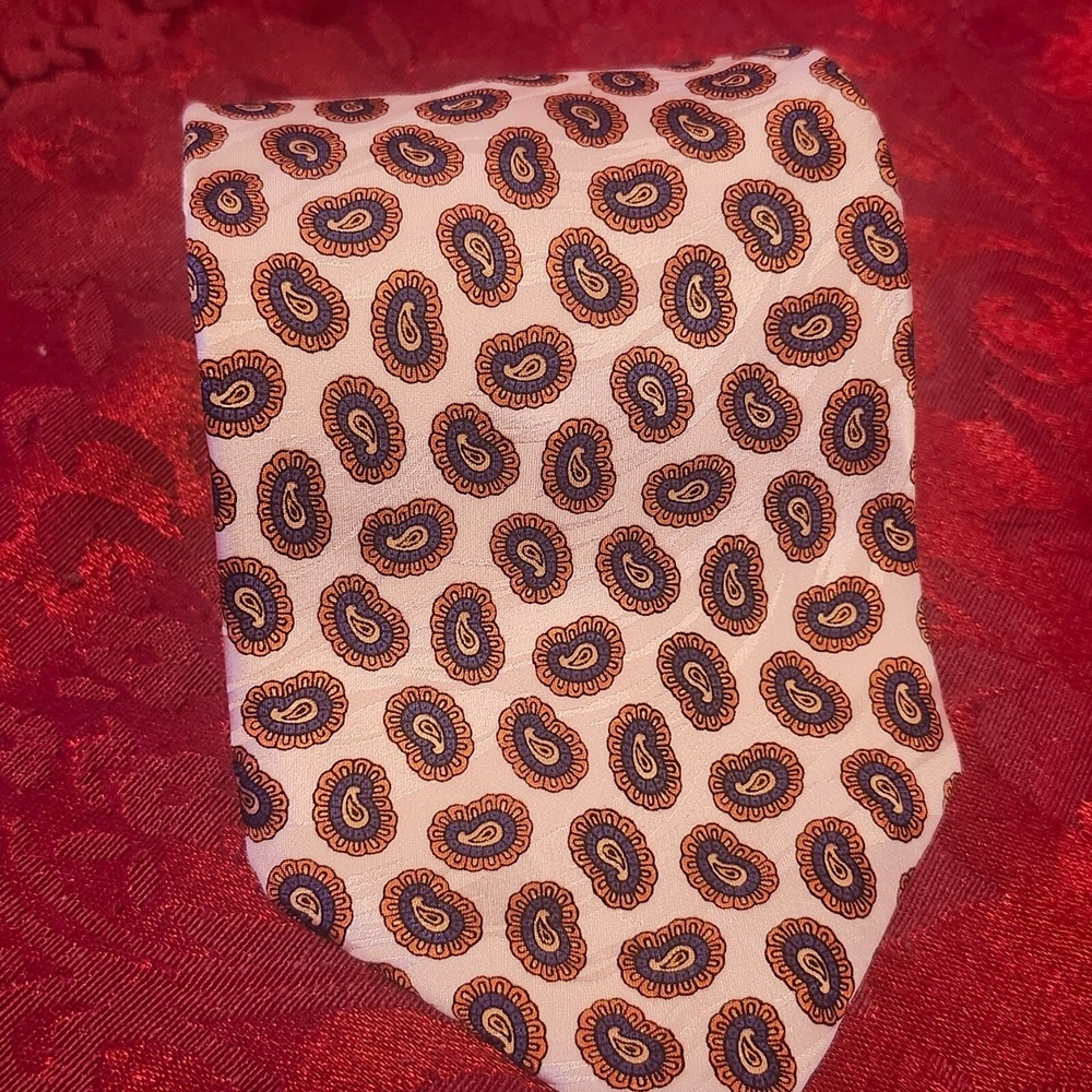 Cromley & Finch Paisley Pattern Handmade 100% Silk Tie